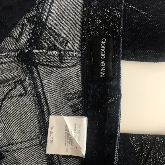 Like new Giorgio Armani Jeans - Picture 8 of 8